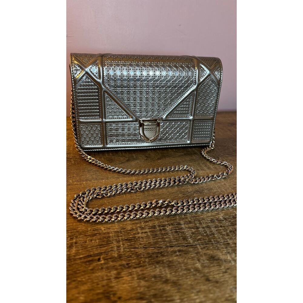 🩶SOLD🩶 Silver Diorama Crossbody Bag